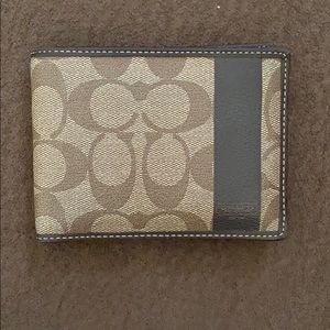 Coach Men’s bifold wallet